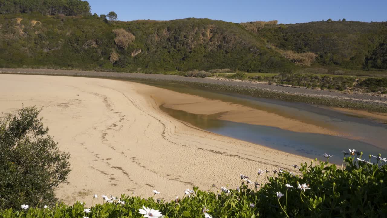playa praia de odeceixe en costa vicentina, portugal