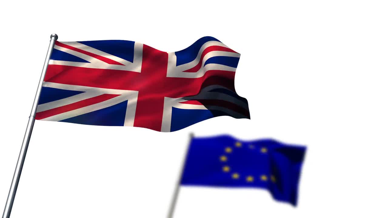 Bandera del Reino Unido y bandera europea ondeando contra un fondo blanco