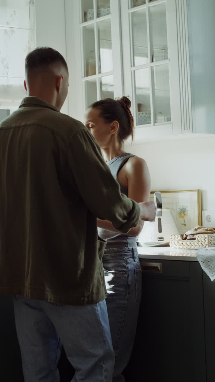 La coppia in cucina