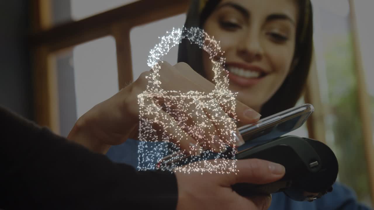 animación del candado de seguridad de la red sobre las personas que utilizan el terminal de pago