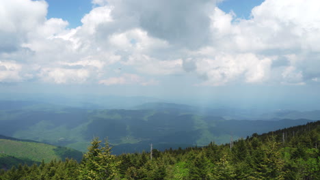 Pan-Rápido-De-Las-Crestas-De-Las-Montañas-Blue-Ridge