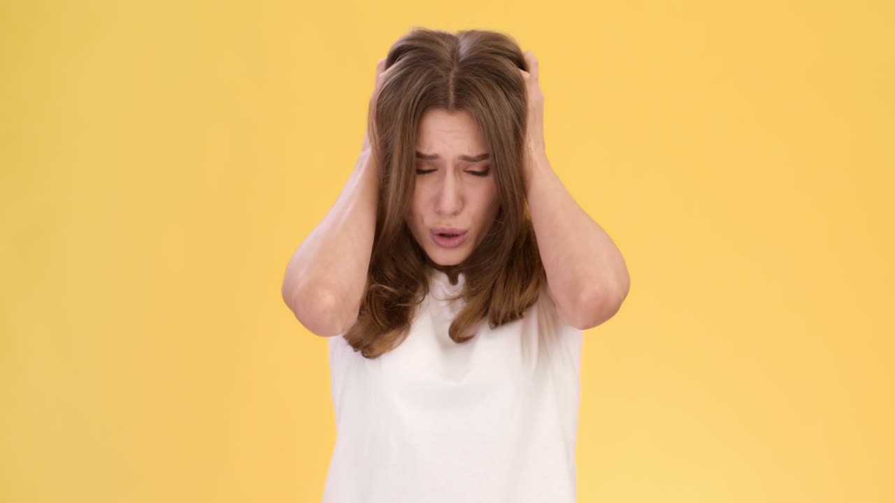 스트레스를 받는 젊은 여성