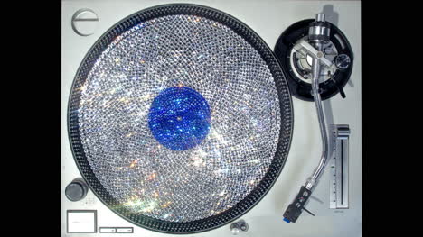 diamond turntable 4k 03