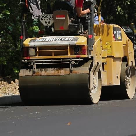 making asphalt on the street