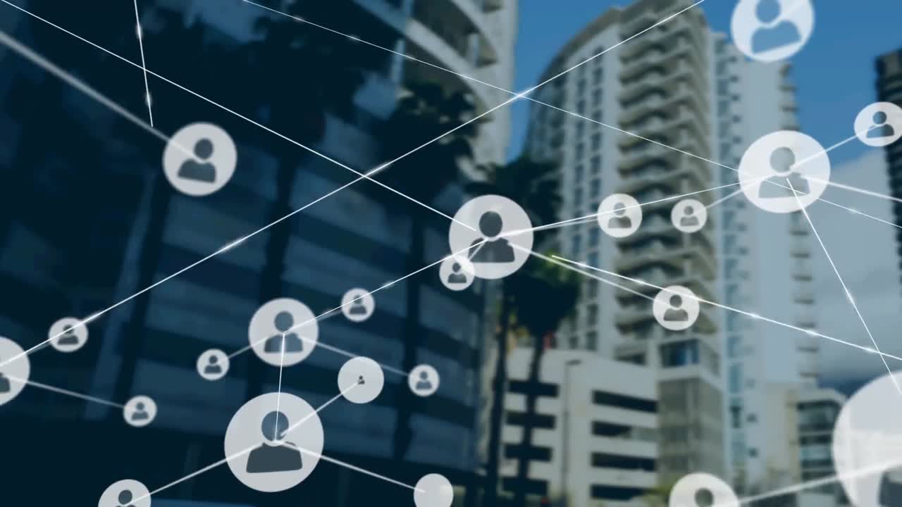 현대적인 사무실 건물 위의 아이콘과 연결 네트워크의 애니메이션