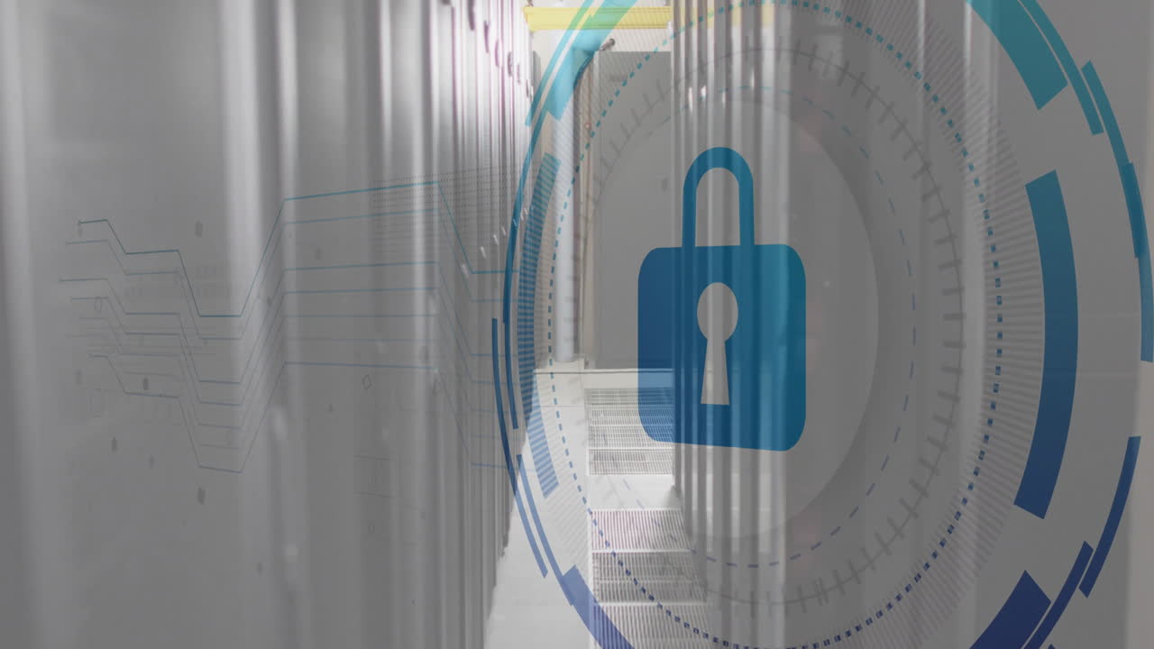 animación de escaneo de alcance con icono de candado sobre la sala del servidor