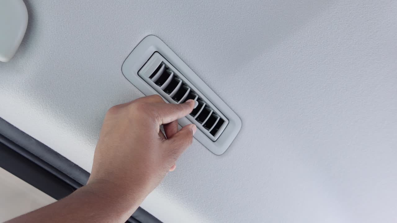 자동차 에어컨 그리드 화면