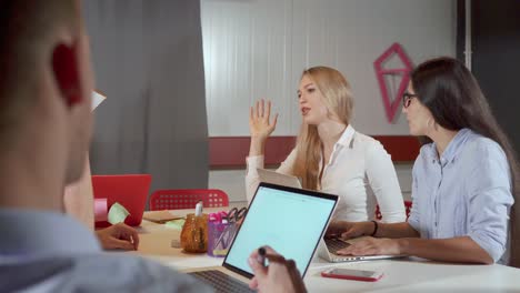 reunión de negocios en curso