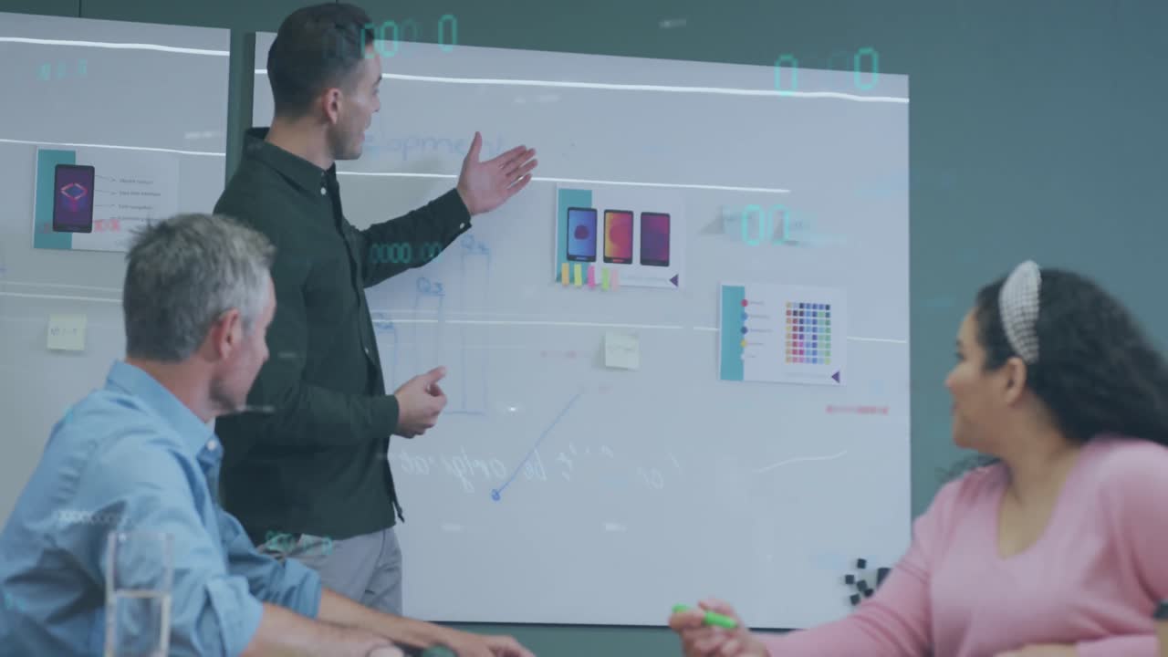 animación del procesamiento de datos sobre diversas personas de negocios en la oficina