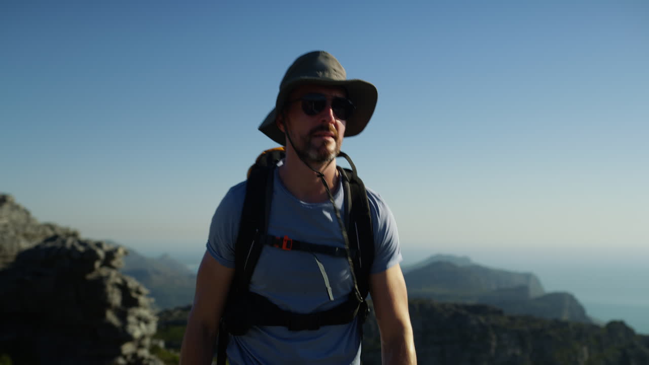 los días hermosos exigen una caminata.