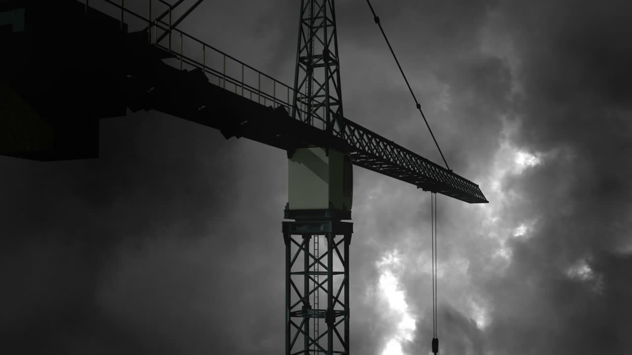 Thunder and crane
