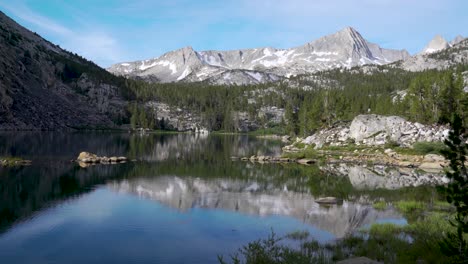 Piniensee-Und-Die-Wildnis-Der-Hohen-Sierra-6