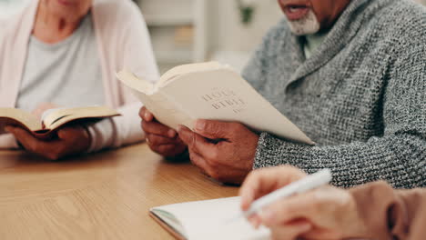 Woman,-man-and-bible-study-in-home