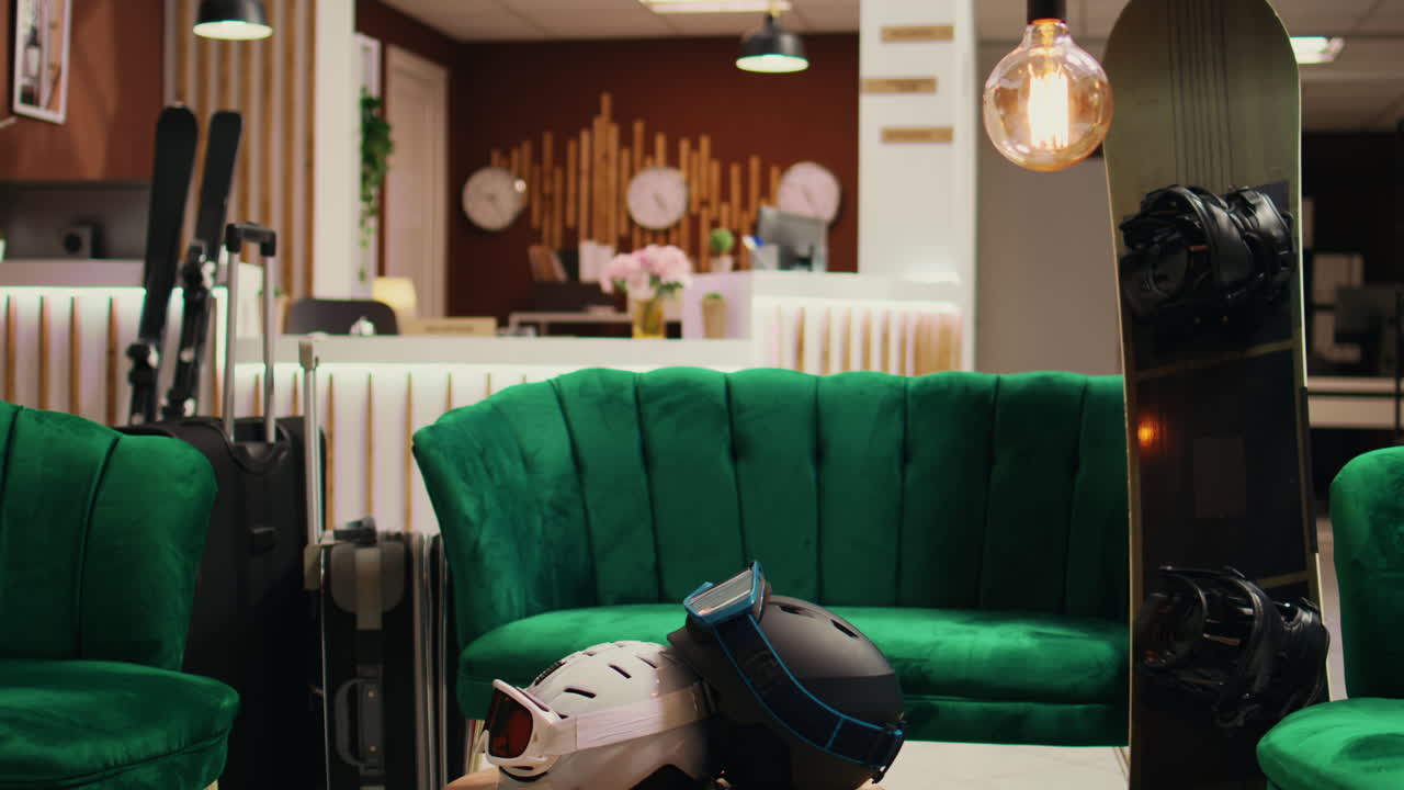 겨울철 숙박 스키 리조트와 장비