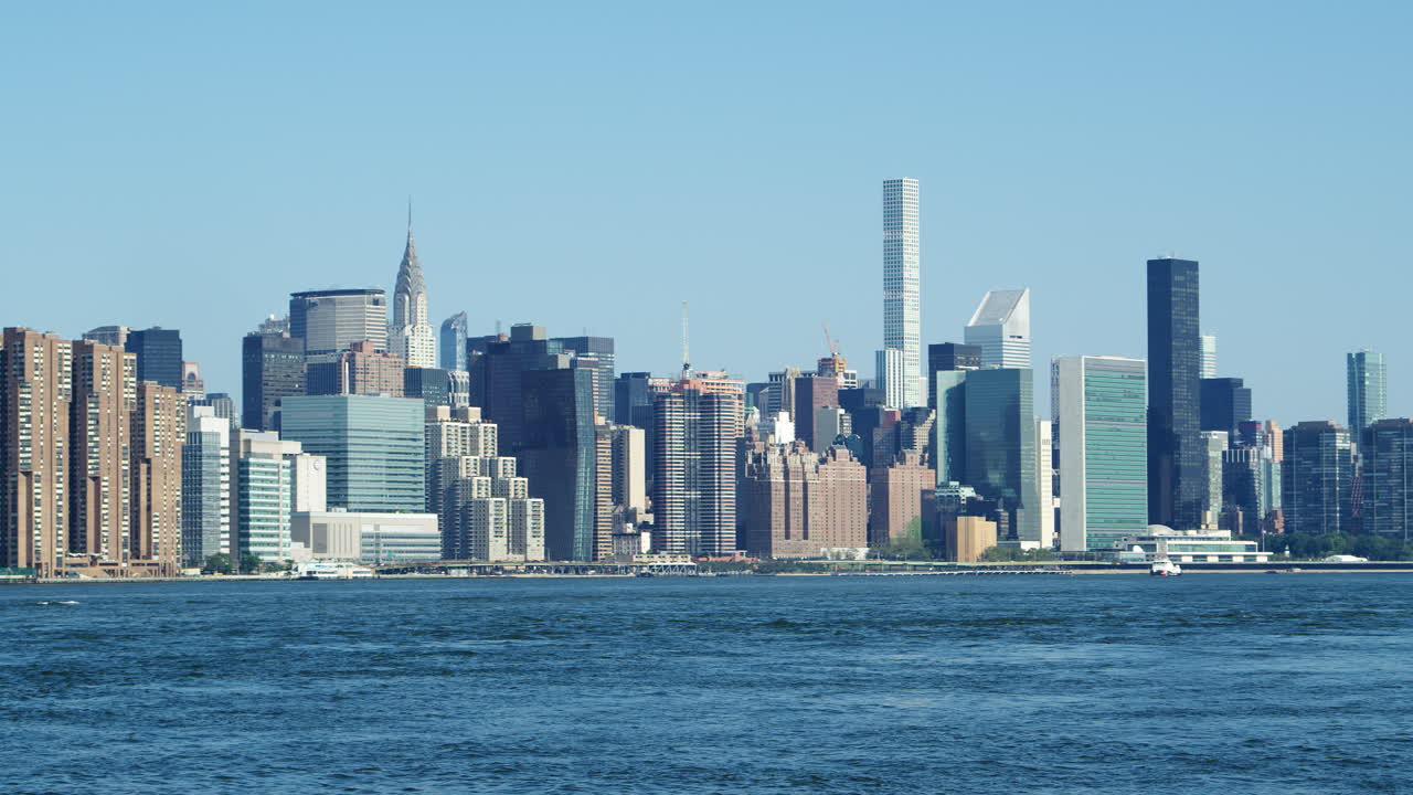 윌리엄스버그 에서 맨해튼 스카이라인 의 파노라마 뷰