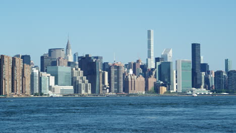 Vista-Panorámica-Del-Horizonte-De-Manhattan-Desde-Williamsburg