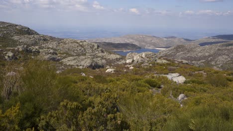 Serra-Da-Estrela-Landschaft-Lagunenroute,-Portugal