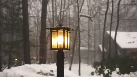 Paralaje-Gira-Alrededor-De-Una-Luz-Cálida.