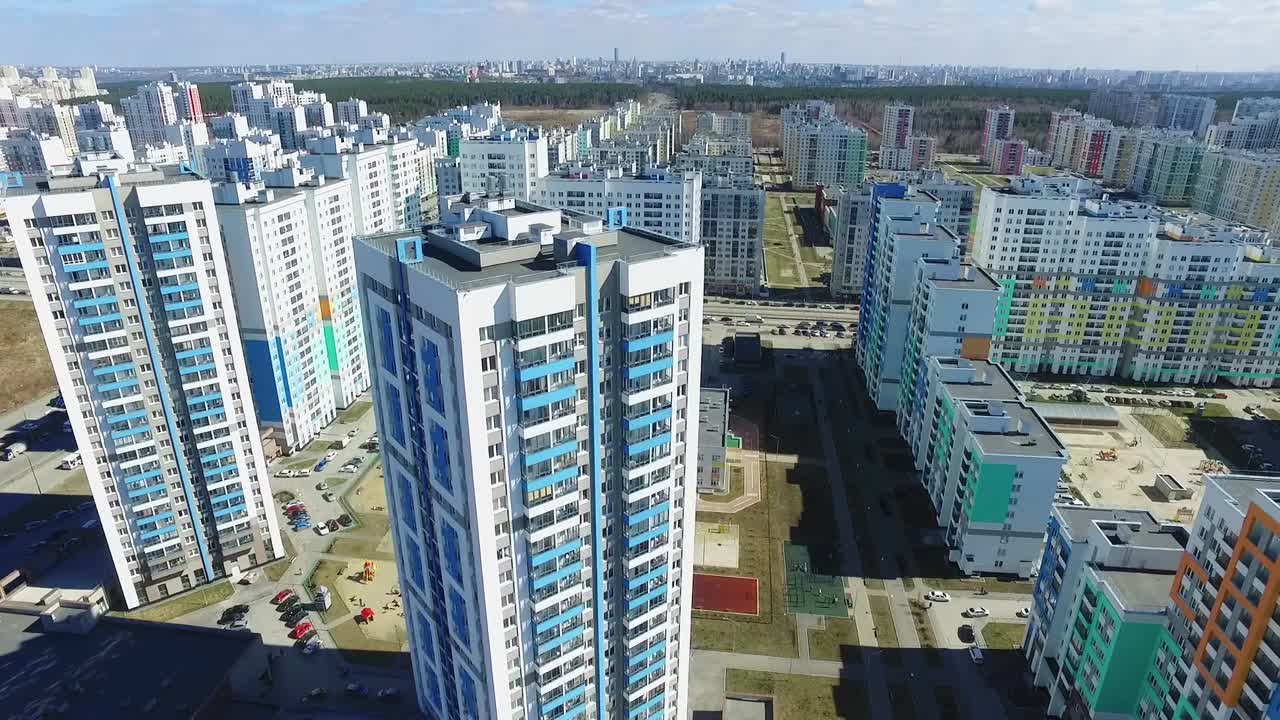 vista aérea de un complejo residencial moderno