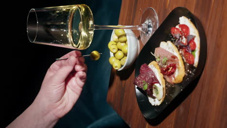 appetizers and wine
