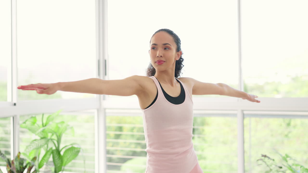 요가 균형, 여성과 건강한 훈련과 함께 가정