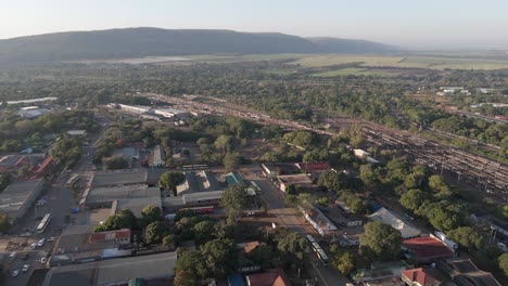 vista aérea del puerto de komati en mpumalanga, sudáfrica, al amanecer