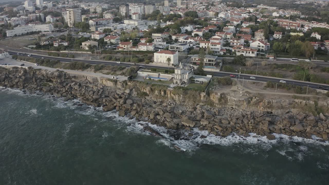 castelinho "nª senhora de fátima" también conocido como “castillo fantasma” en estoril