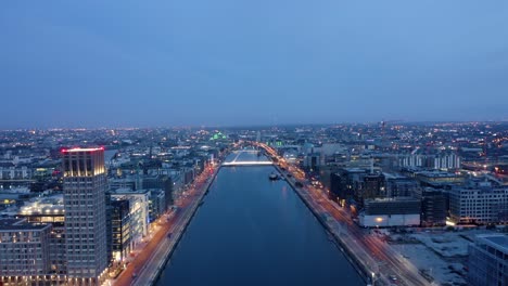 Espectaculares-Imágenes-Aéreas-De-4k,-Ciudad-De-Dublín