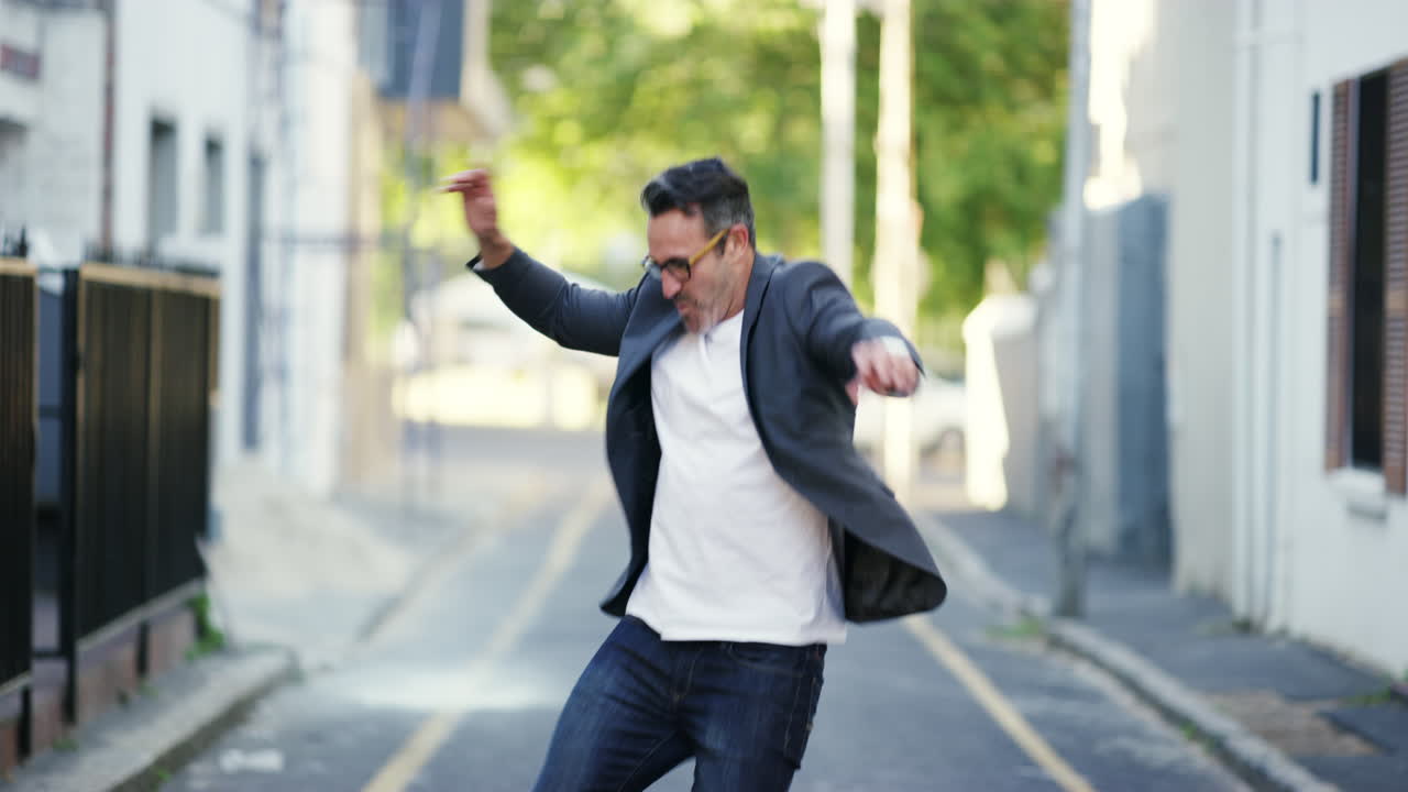 Mood: Dance like there's no tomorrow