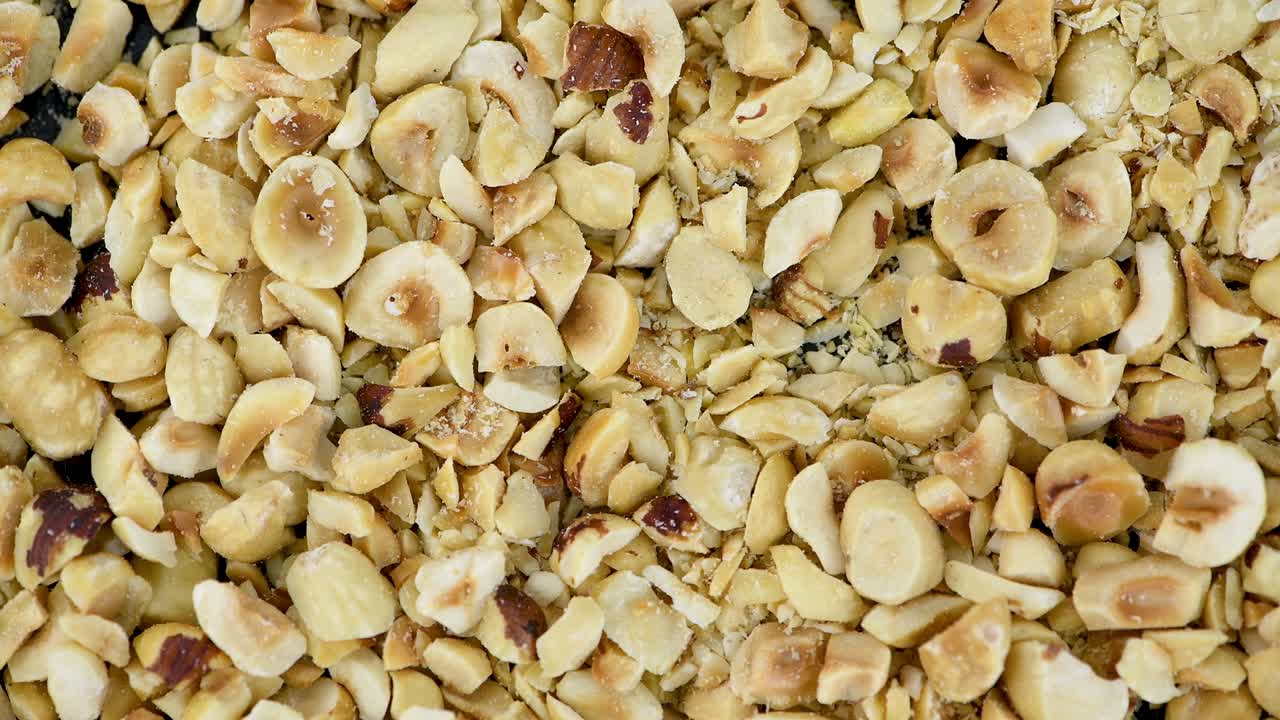 회전하는 판에 개진 헤이즐 (무 이 가능한)