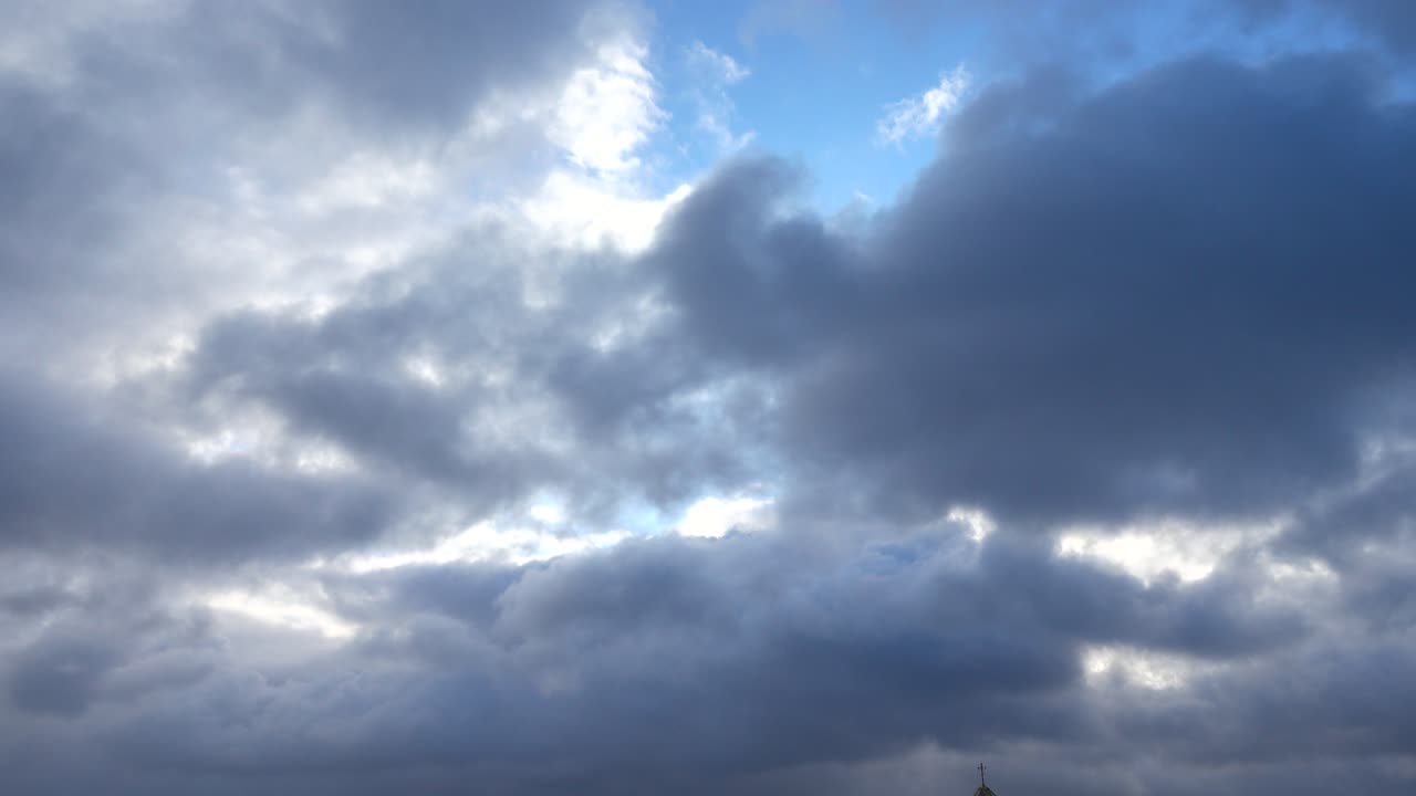 Awan di langit