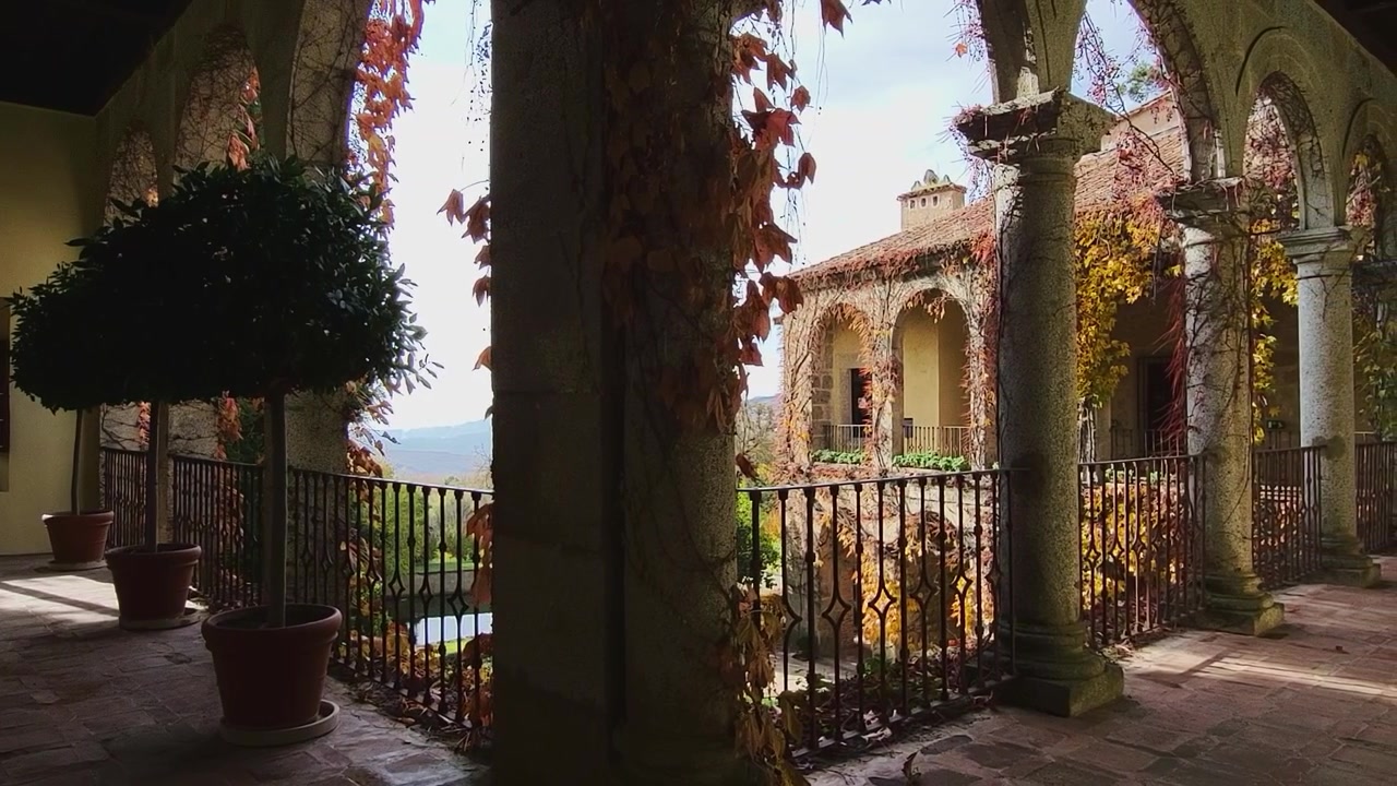 Monastero di Yuste. Palazzo dell'Imperatore Carlo V. Balcone della facciata principale. Yuste. Spagna