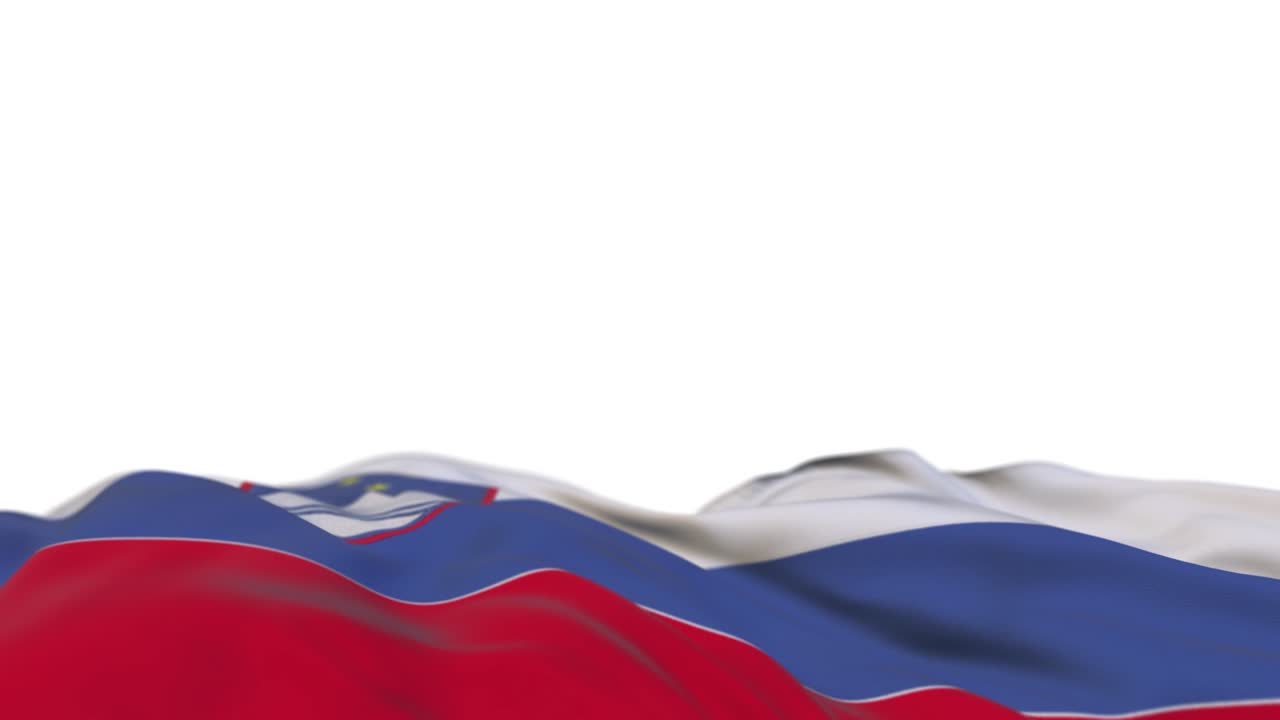 bandera de la tela de eslovenia ondeando en el bucle del viento. bordado esloveno estandarte de tela cosida balanceándose en la brisa. fondo blanco medio lleno. lugar para el texto. bucle de 20 segundos.