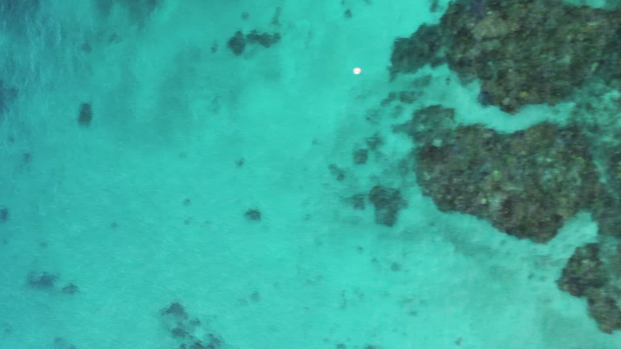 Jinek's Bay natural marine reserve, Lifou, New Caledonia