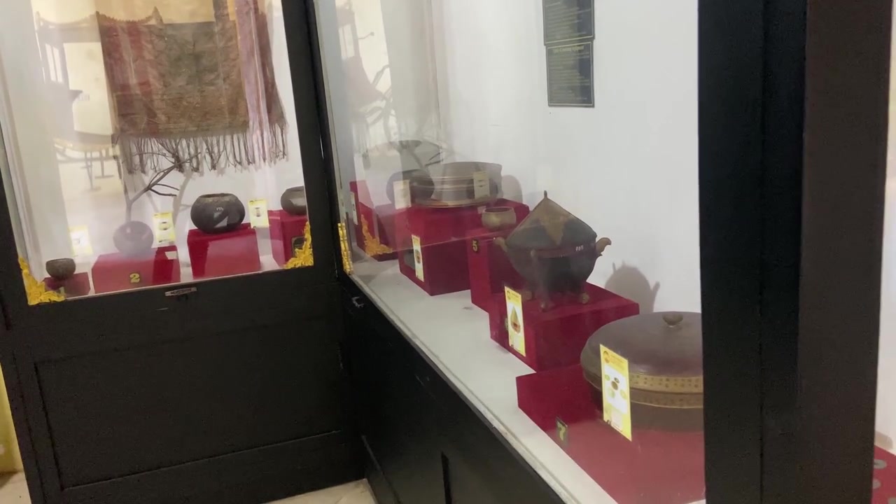 Artefak Kuno Dipamerkan dalam Pameran Museum