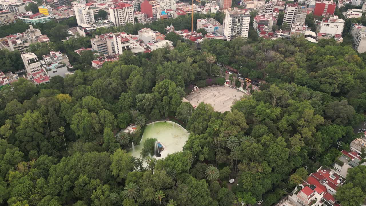 muestra aérea de mexico park, condesa e hipódromo, los puntos calientes de bienes raíces de cdmx