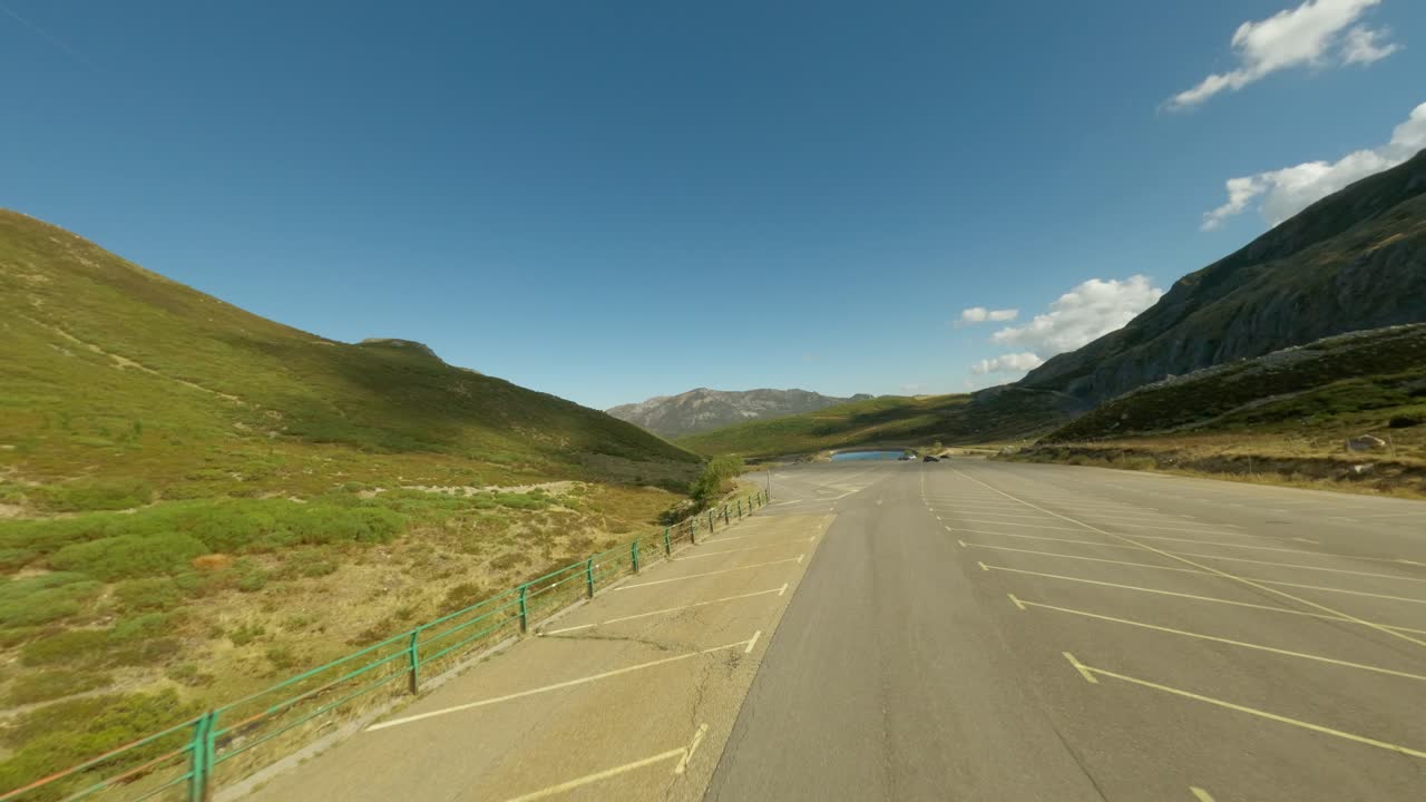San Isidro ski slopes without snow in the Cantabrian range