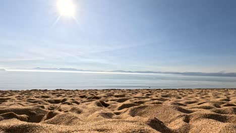 Playa-Del-Lago-Tahoe;-Hermoso,-Tranquilo-Y-Relajante