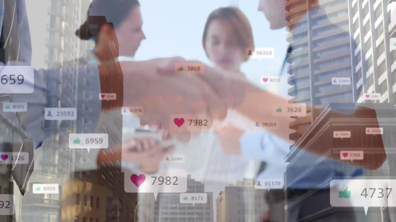 비즈니스맨과 비즈니스맨이 손을 흔들고 있는 중간 섹션 위에 증가하는 숫자를 가진 디지털 아이콘