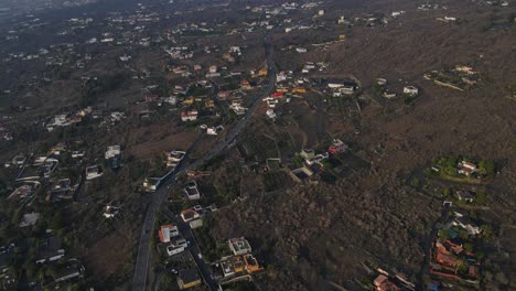 campos cubiertos de ceniza volcánica en la isla de la palma