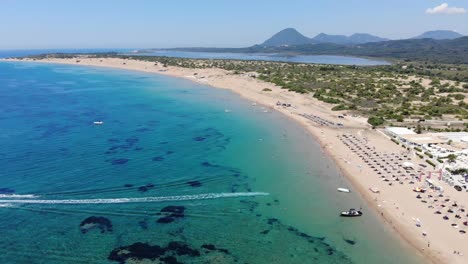 imágenes aéreas en 4k de la costa de corfú