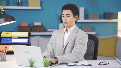 Portrait-of-boy-with-businessman-dreams.-Clever-and-smart-boy.