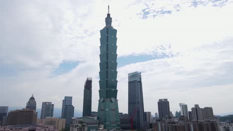 Höchstes-Gebäude-In-Taiwan-Taipei-101