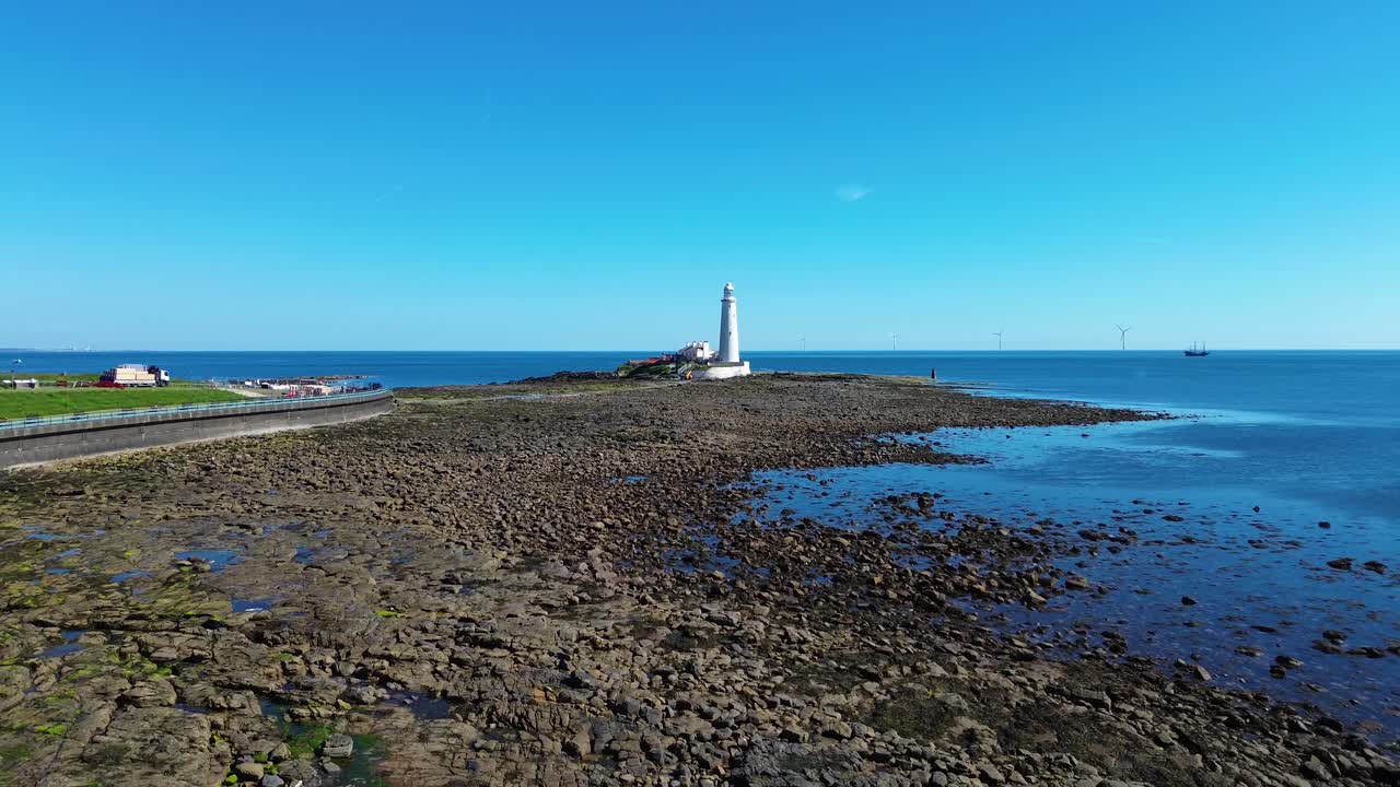안테나가 st에서 멀어지고 있습니다.