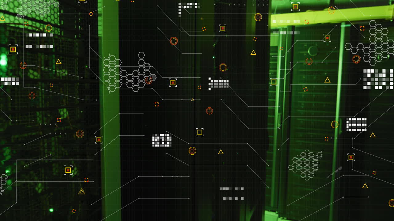 procesamiento de datos y animación de conexiones de red a través de racks de servidores con luz verde
