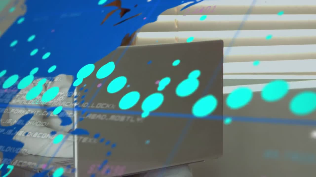 노트북을 사용하는 양색 소녀에 대한 데이터 처리 애니메이션