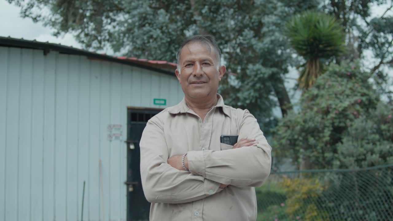 Portrait of an old man from Colombia