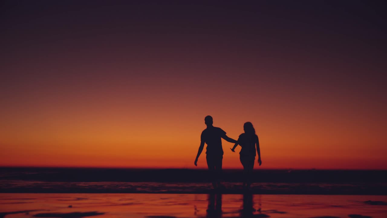 바 ⁇ 가에 있는 젊은 부부