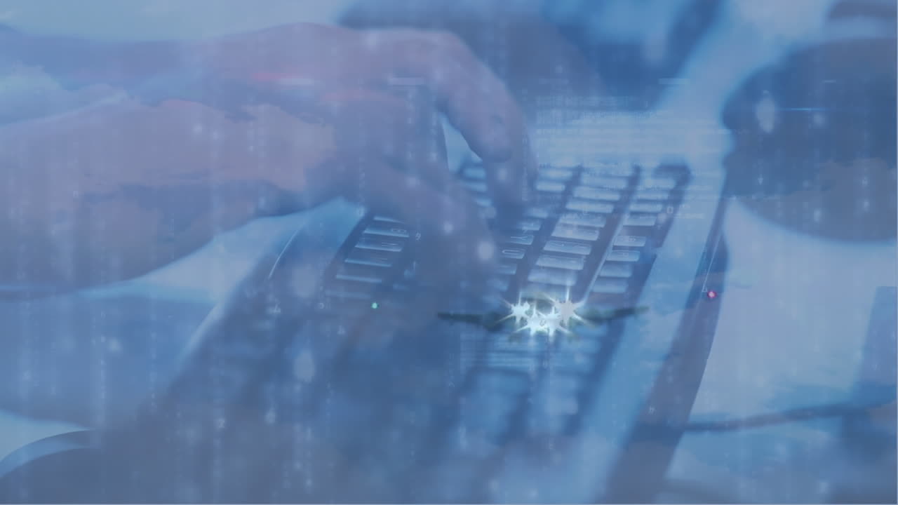 데이터 처리의 애니메이션과 키보드에서 손으로 타이핑하는 비행기