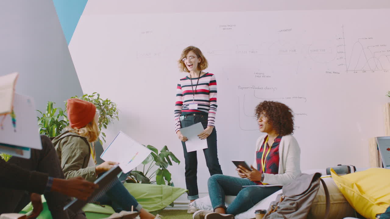 Presentation, business people